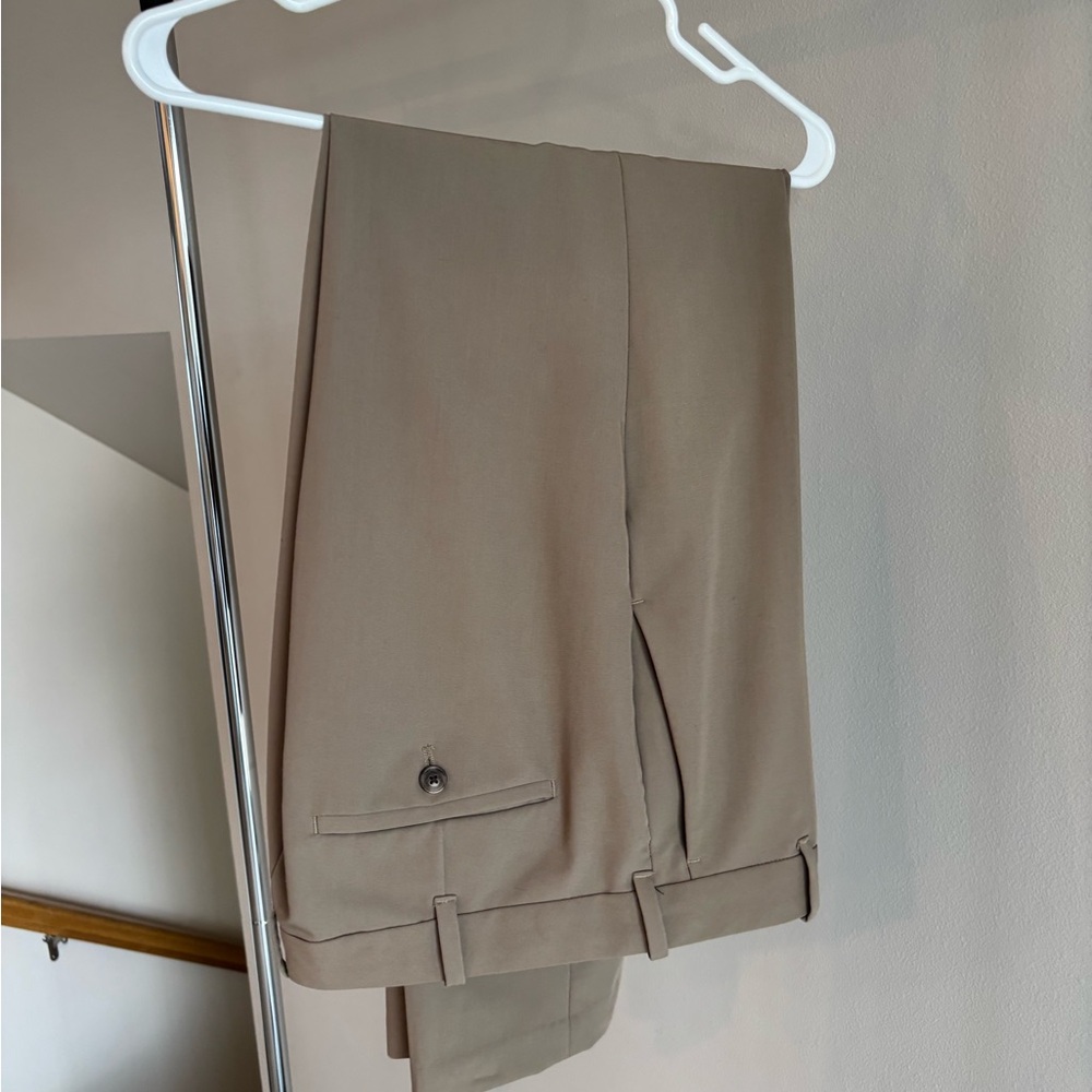 Van Heusen Flex Men's Khaki Dress Pants
